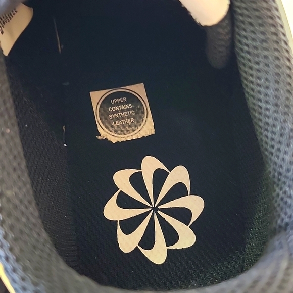 NIKE Court Legacy Black White Classic Tennis Sneakers Light-weight Athleisure - Picture 3 of 9